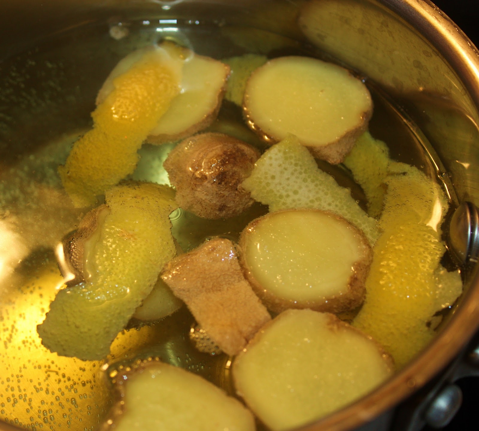 Andrea Buckett Cooks GingerLemon Decoction!