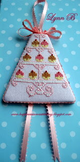 Cupcake cross stitch pattern