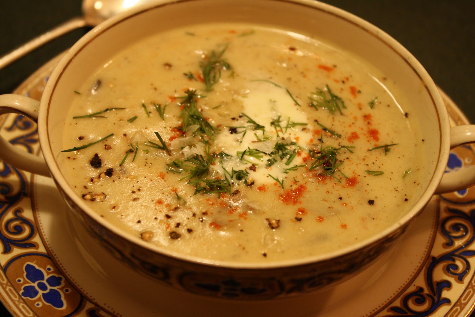 Рецепт супа из скумбрии в масле. Рыбный суп из скумбрии. Суп из скумбрии. Суп из скумбрии свежемороженой. Суп со скумбрией свежей.