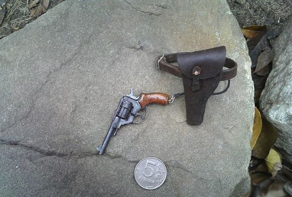 [13.jpg]