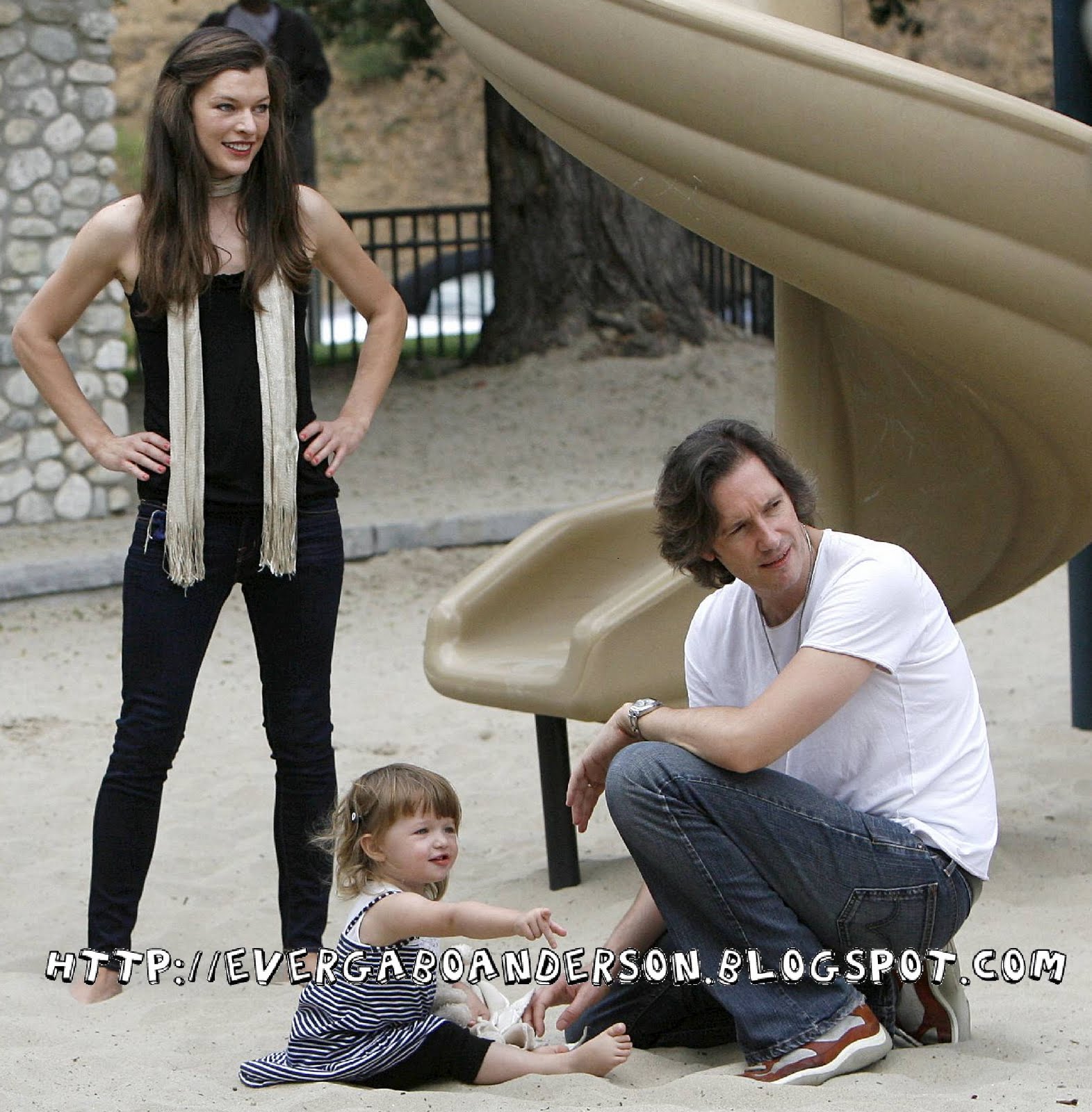 являющаяся дочерью. грейс дочка мэрил стрип. являющаяся дочерью. дочь милы йовович. дочь актрисы милы йовович.