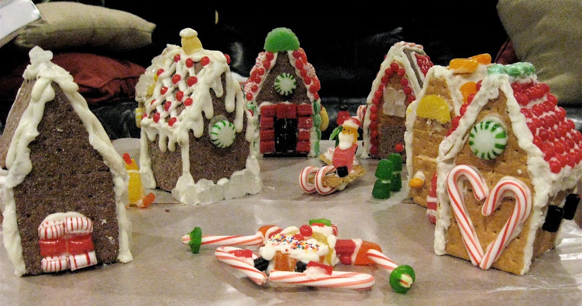 Gingerbread house making party