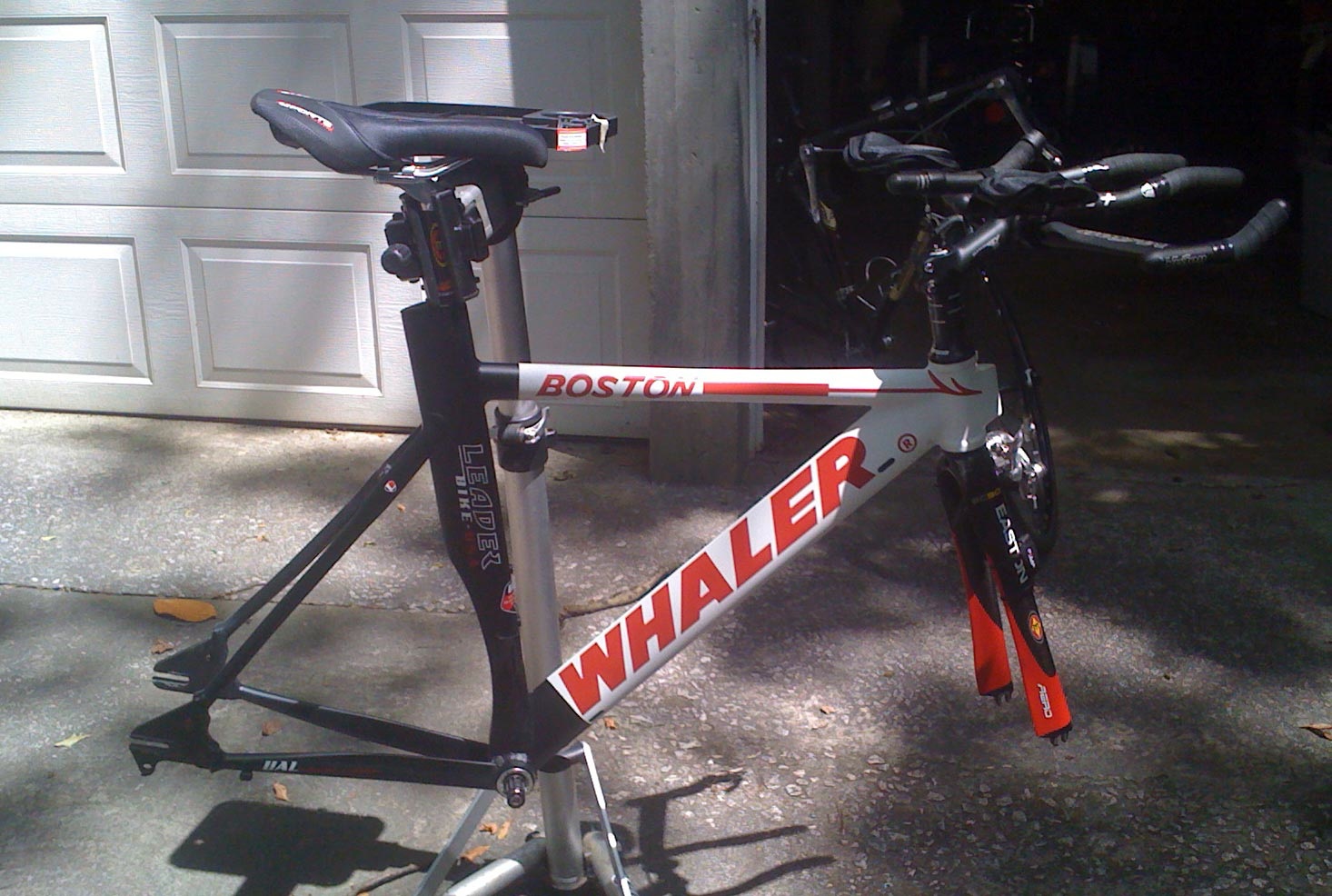 [boston+whaler.jpg]