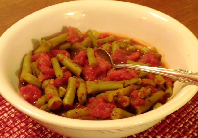 [tomatoes+&+green+beans+009.JPG]