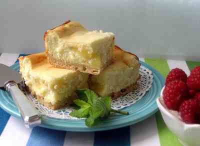 [Lemon-Ripple-Cheesecake-Bars-Betty+Rosbottom.jpg]