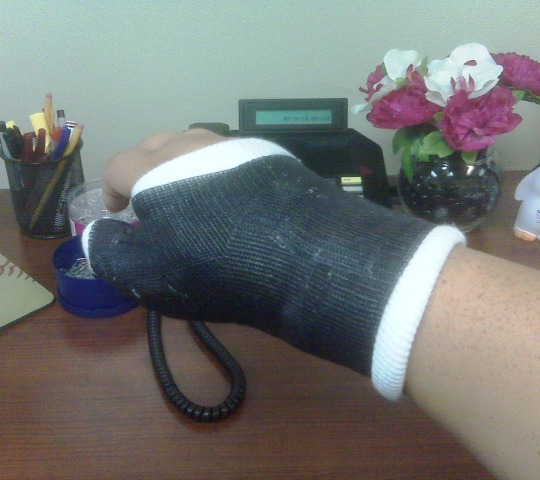It s Crazy I KNOW Thumbs UP For Broken Bones 
