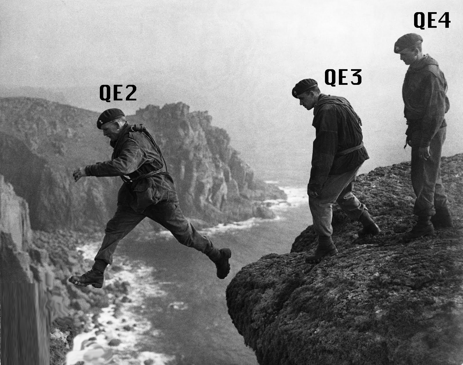 Q+JUMPER.jpg