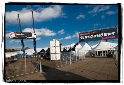 Het terrein van het slotconcert van Rowwen Heze in America, 8-11-2008