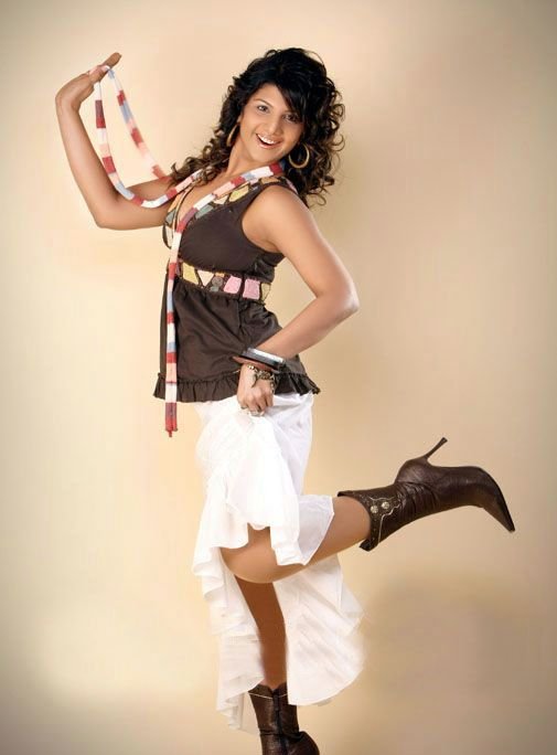 Hollywood Indian Sexy Hot Tamil Actress Rambha Photo Gallery Photos