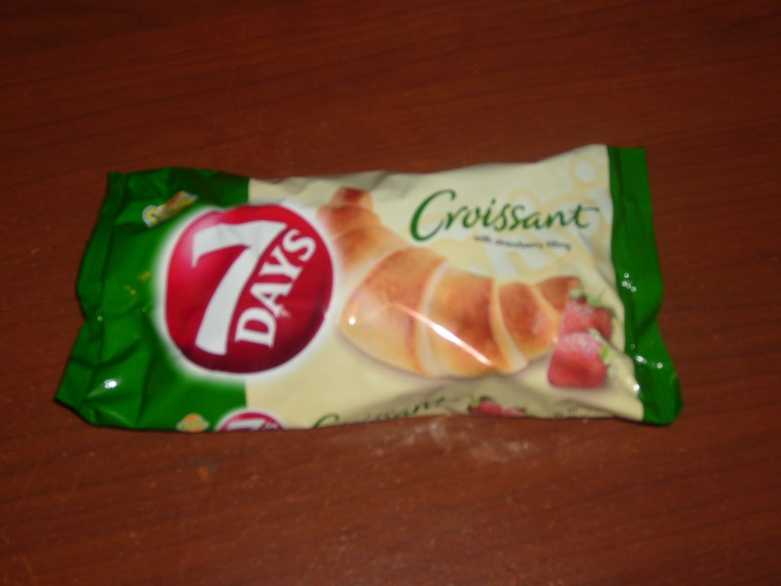 Foodland: Chipita Croissant