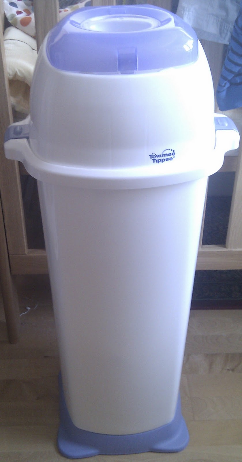 to my baby gadget blog! Nappy Wrapper Maxi Tub