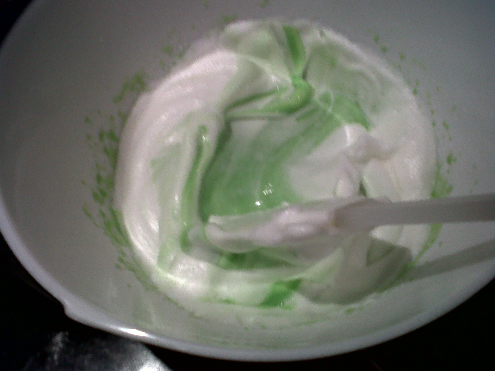 Can Does Egg White Make Cake Fluffy Again