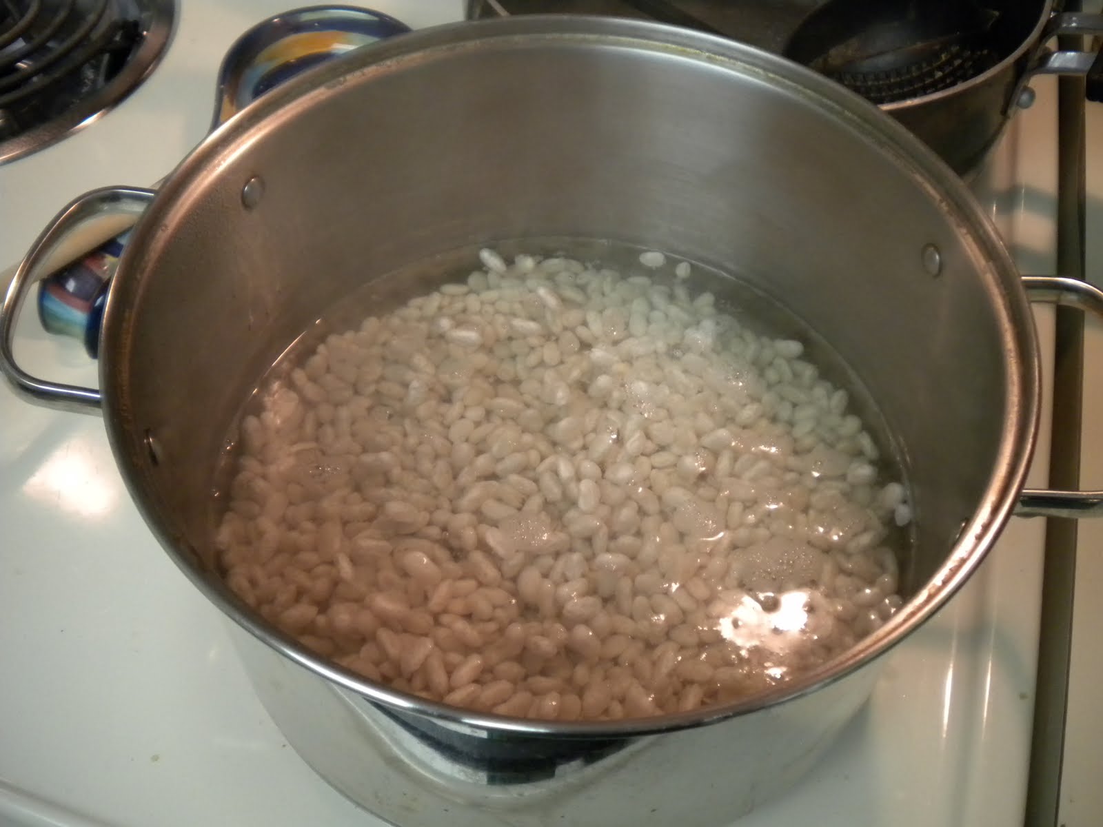 Favorite Recipes: Paula Deen's Hearty Vegetable Soup