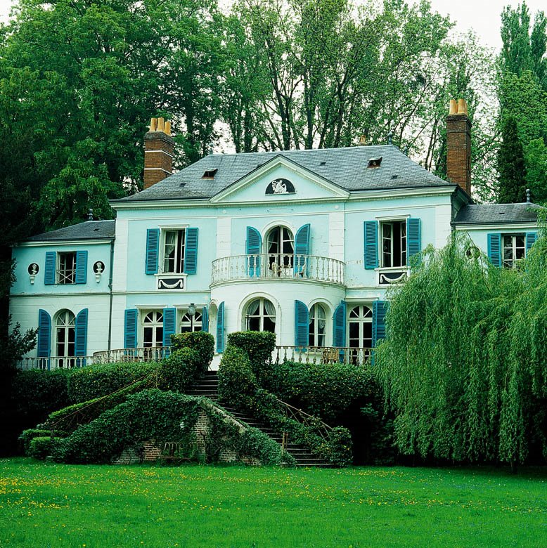 [FrenchInteriors_pg233.jpg]