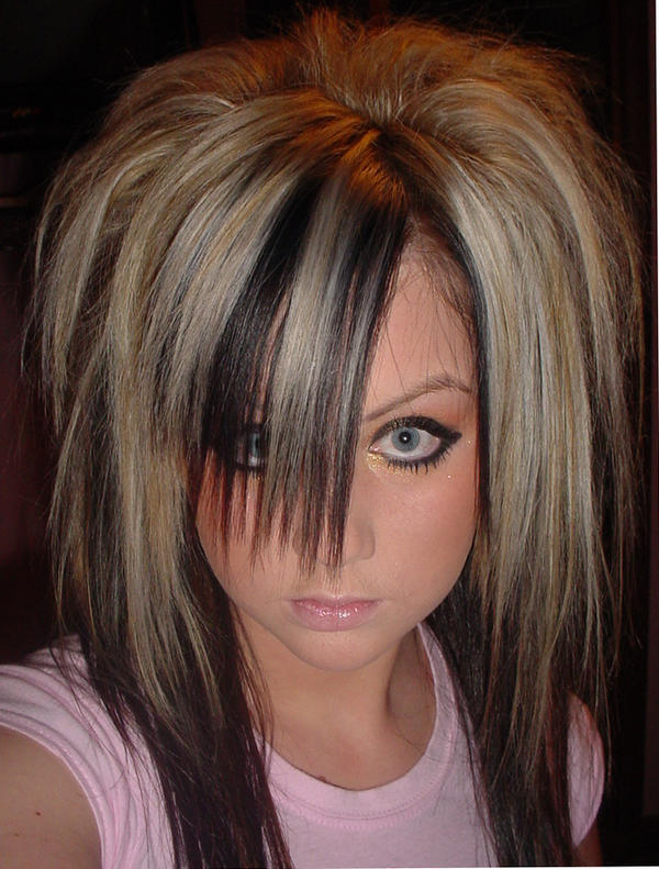 scene girls hairstyle pink black hairstyle for guys