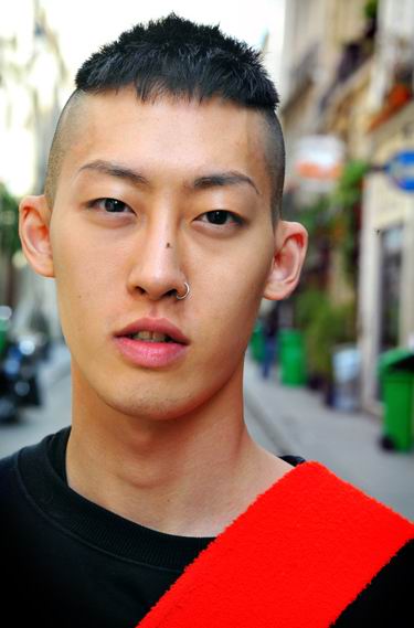 Stylish Korean hairstyle for men