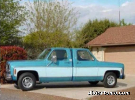 [477276-camioneta-doble.jpg]