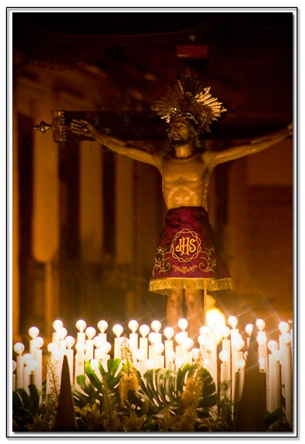 PERSIGUIENDO LA LUZ Semana Santa Marinera del Cabañal