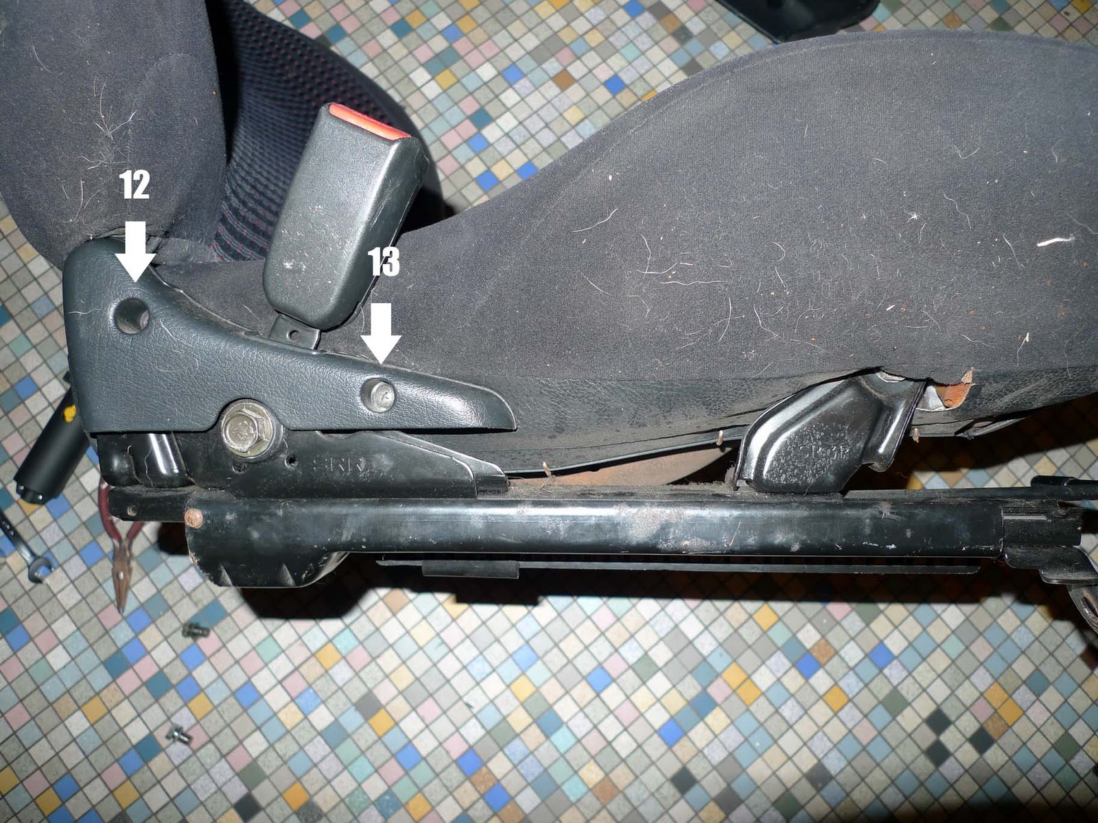 Honda CIVIC EG6 Seats removal howto