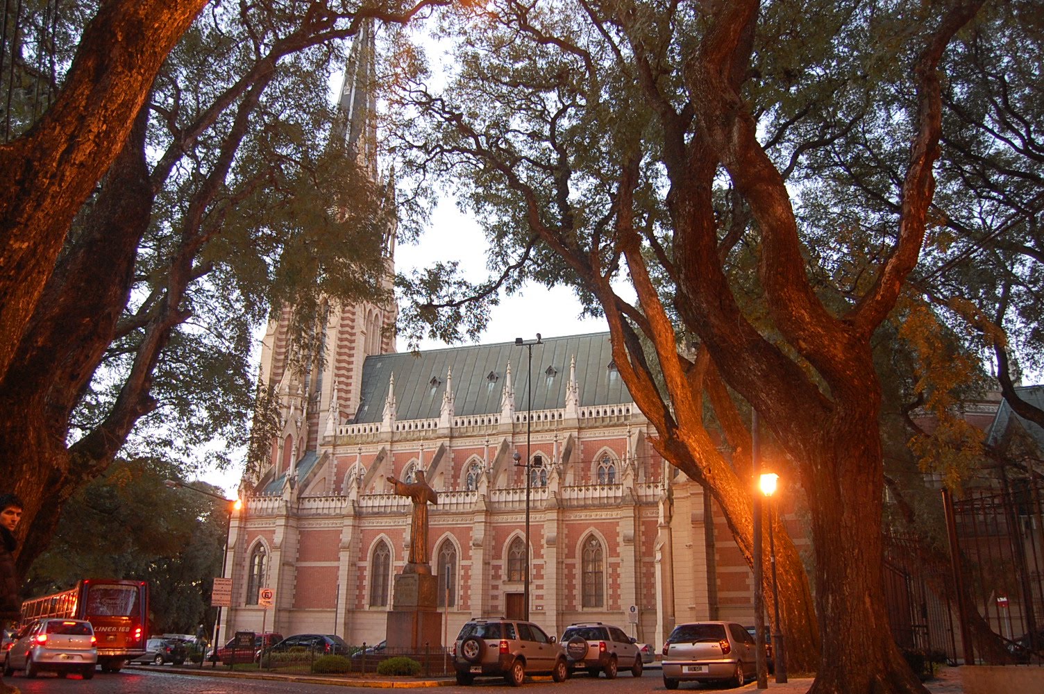 arq//antonio perez San Isidro