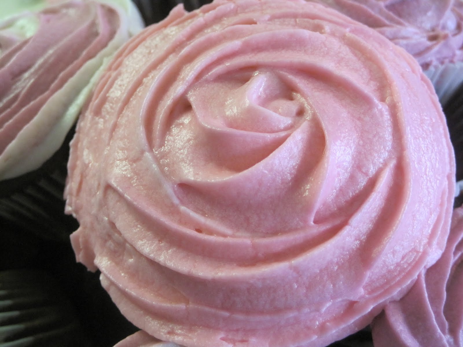 Cakes By Kate Cupcakes With Earl