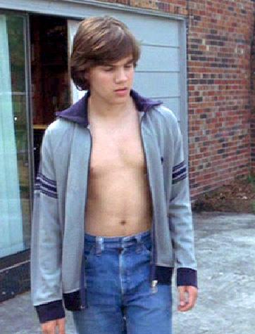 Male Beauty Exposed: Emile Hirsch