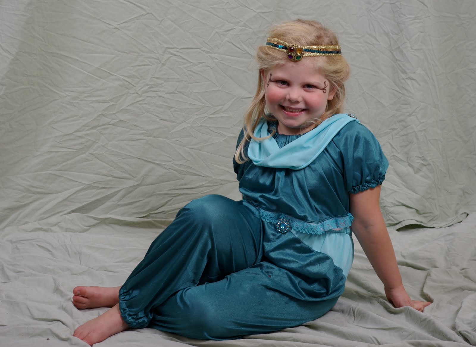 Princess Jasmine Costumes; Adult &amp; Child Costumes, Low Prices