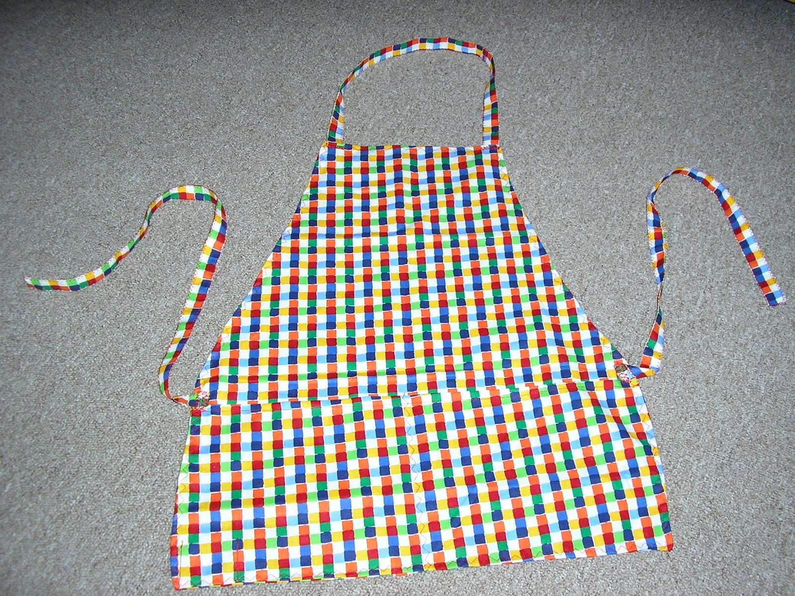 [Kids+Apron.jpg]