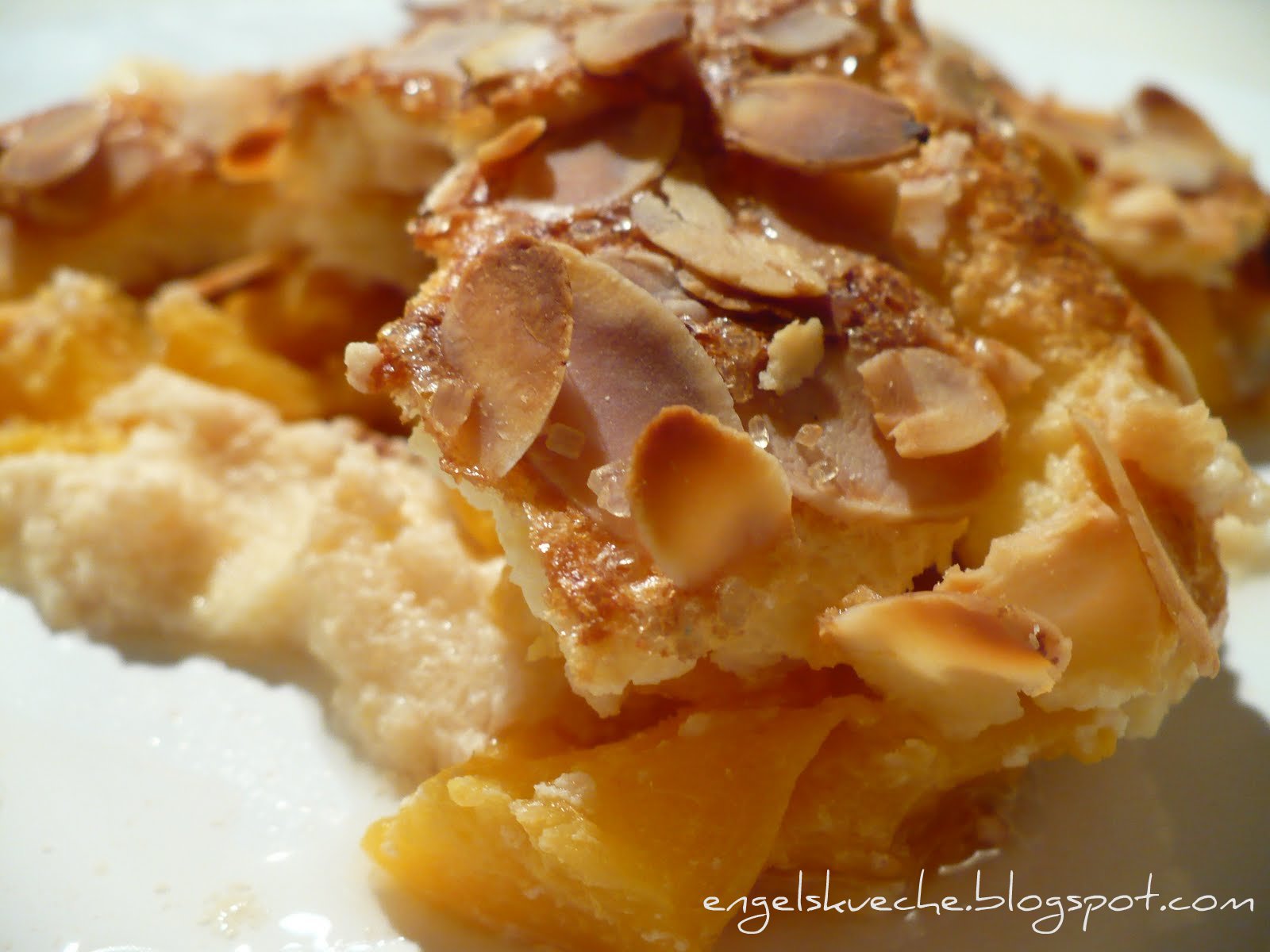 Essen aus Engelchens Küche: Quark-Grieß-Auflauf mit Pfirsichen