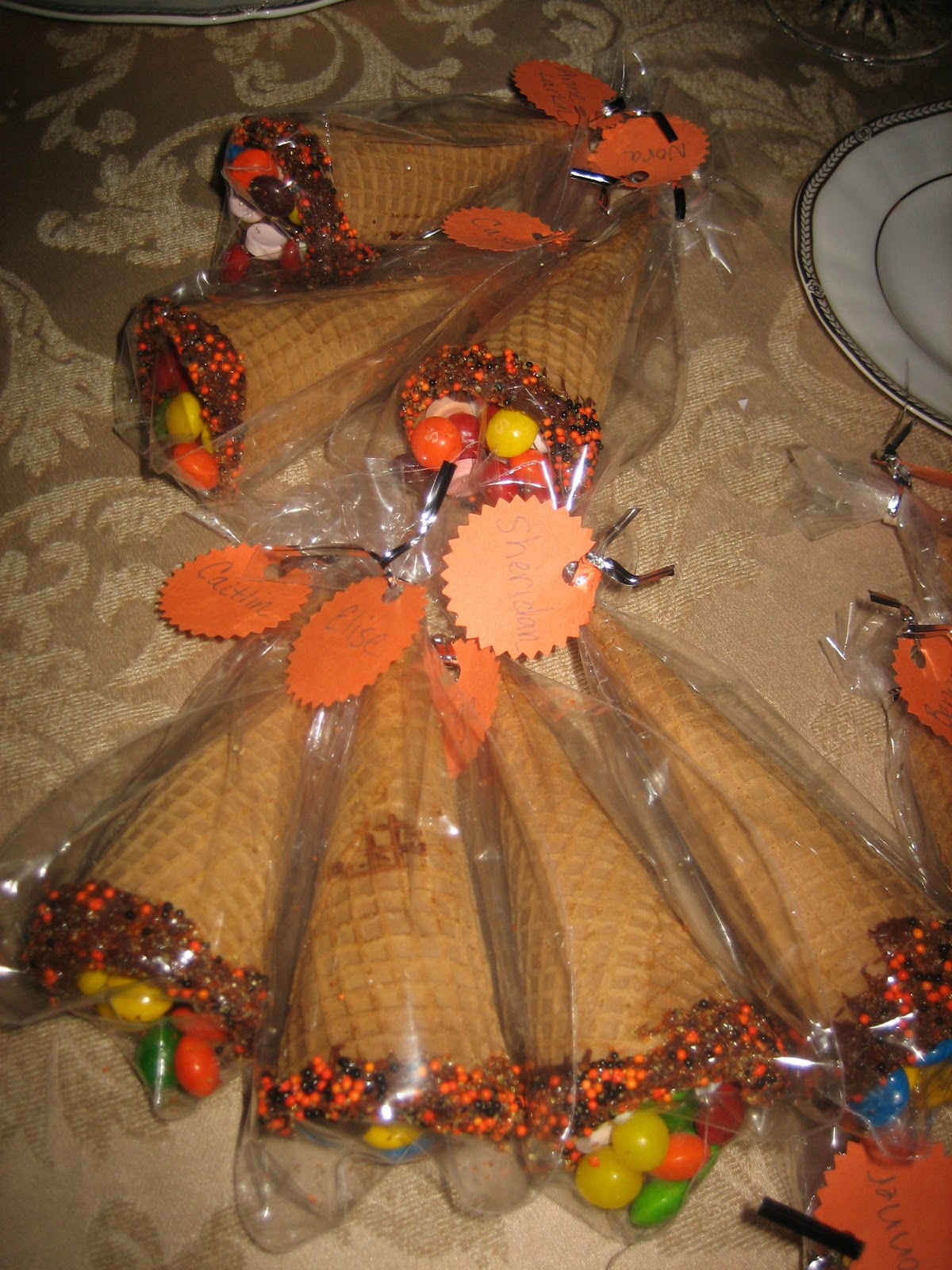 edible-thanksgiving-placeholders-or-party-favors-close-to-home