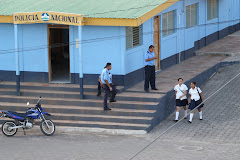 La policia "treballant"