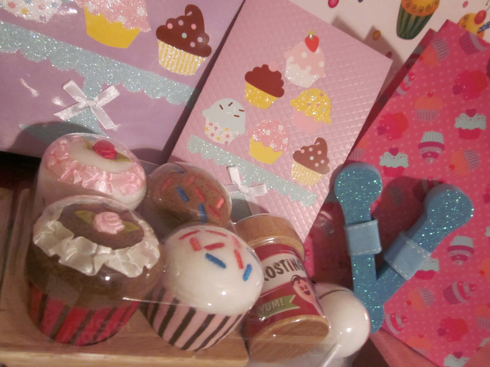 GoodGifts313: Give a Little Love