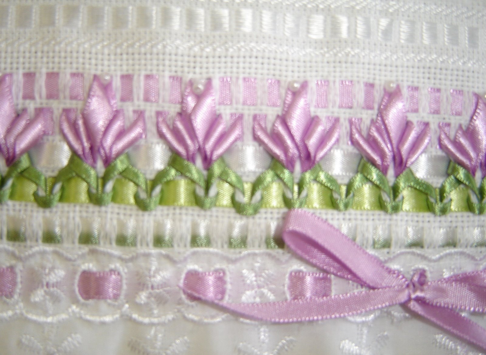 [bordado+com+fita+r.jpg]