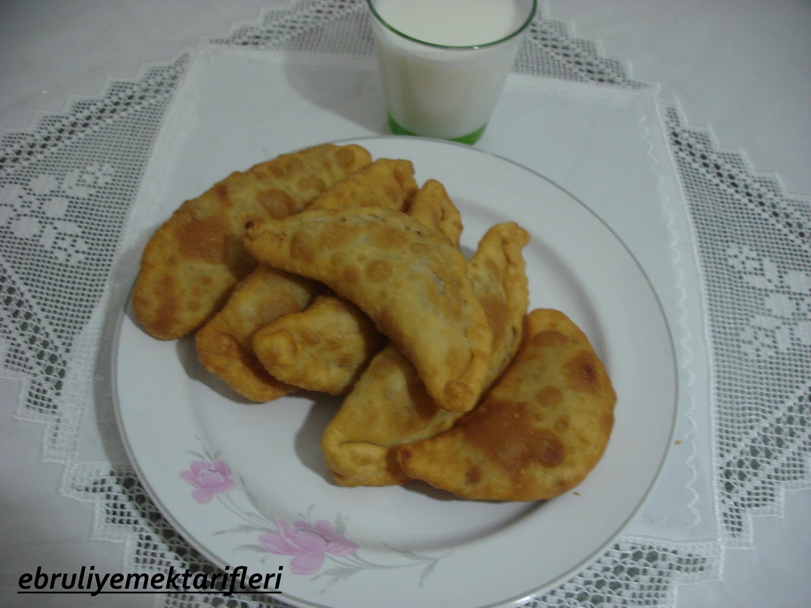 ebruliyemektarifleri&hellip;. ÇİĞ BÖREK