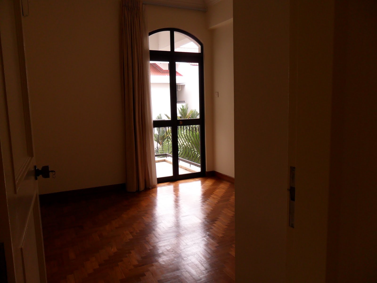 Rental Units in Singapore Condo Unit for Rent Tanglin Park