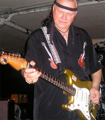 Dick Dale Hi-Lite ~ Stratocaster Guitar Culture | Stratoblogster
