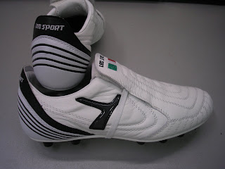 Acquista 2 OFF QUALSIASI scarpe calcio leosport CASE E OTTIENI IL 70% DI  SCONTO!