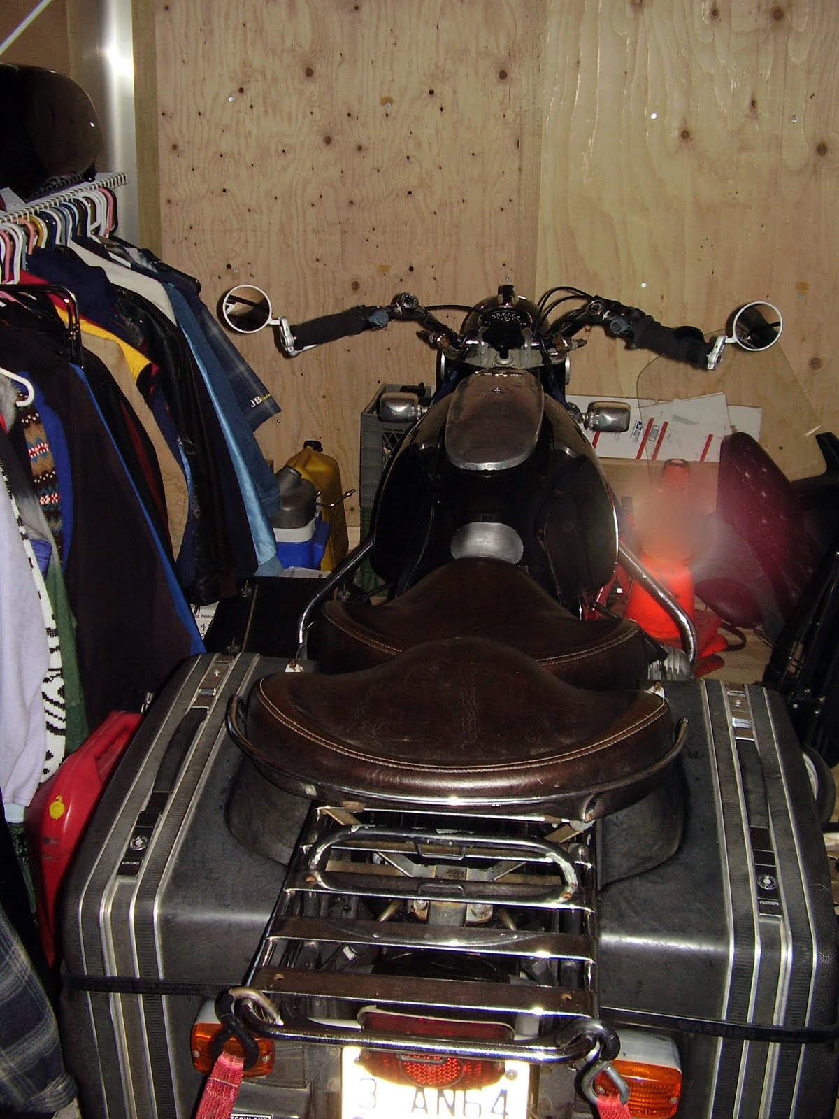 Jupiters Travels w/BMW BMW R100S/6 Breakin Time....Hydraulic Steering