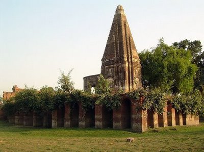Toomri Temple, Ghakkhar Mandi Dist,punjab pakistan