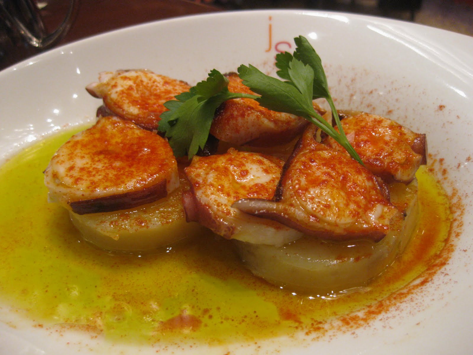 Midwestern Masticatory Musings: Julian Serrano, Las Vegas NV