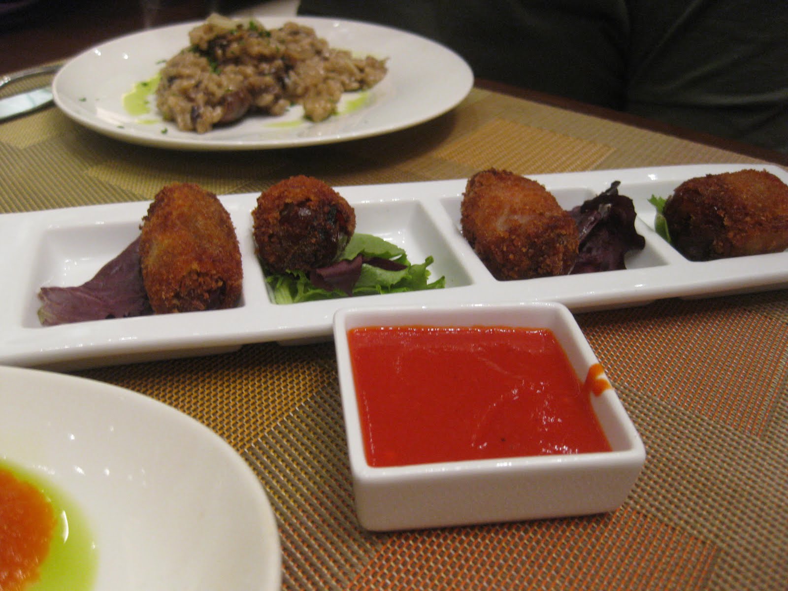 Midwestern Masticatory Musings: Julian Serrano, Las Vegas NV