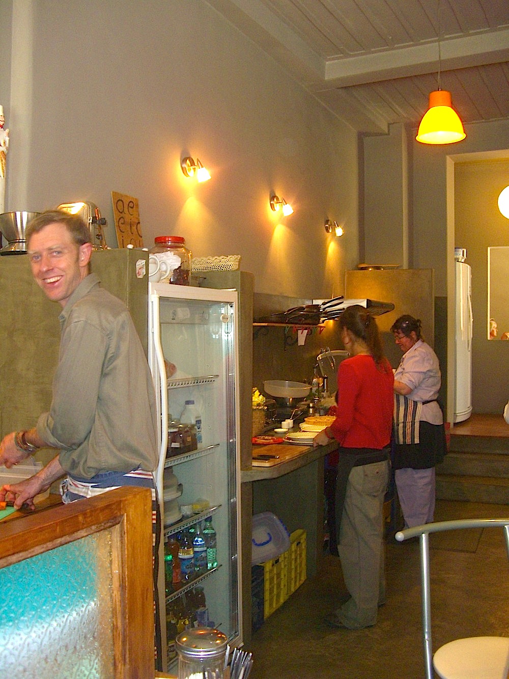 El Nomad Kookaburra Cafe and