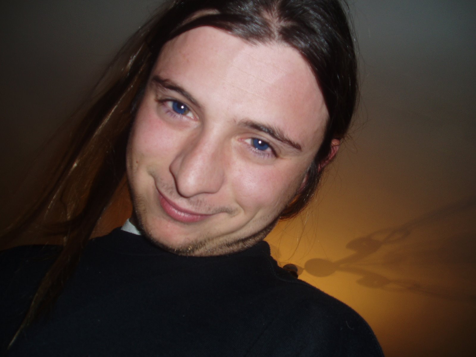 [xarly.JPG]