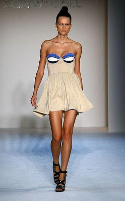 Alice McCall Spring Collection Football Boob Dress - Photo courtesy of Trenddelacreme.com