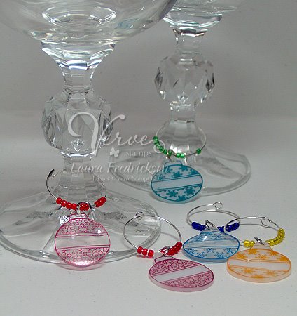 [Ornamental-Christmas-wine-c.jpg]