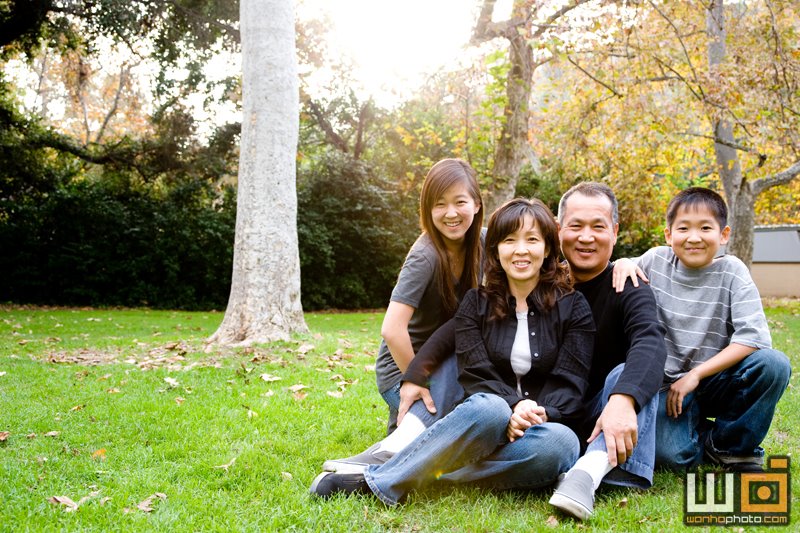 [2008-12-07-choi-family-007.jpg]
