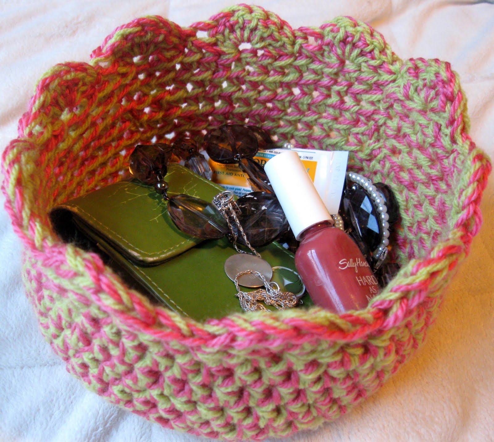 mountain-mama-free-crochet-bowl-pattern