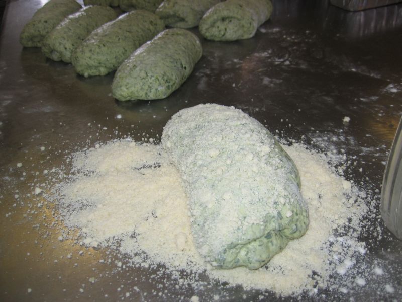 SpinachParmesan Bread (pictures and a recipe)