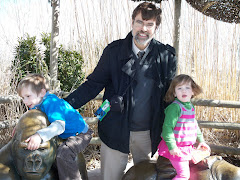 Rob and Phoenix and Gracie at the Gorilla exhibit