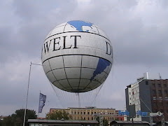 Die welt (World) balloon on the ground